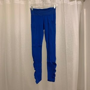Lululemon blue leggings with pockets mid-rise